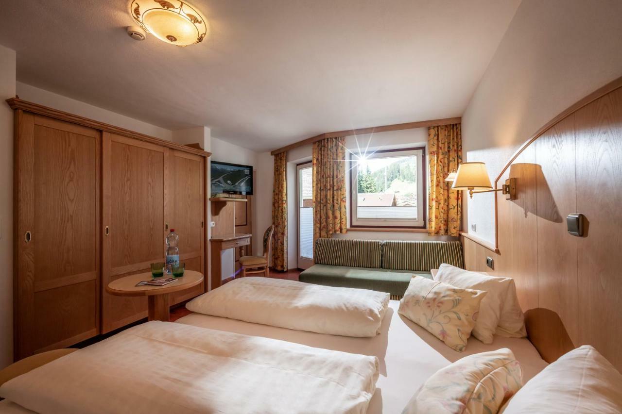 Alpenrose Hotel-Garni Gerlos Eksteriør bilde