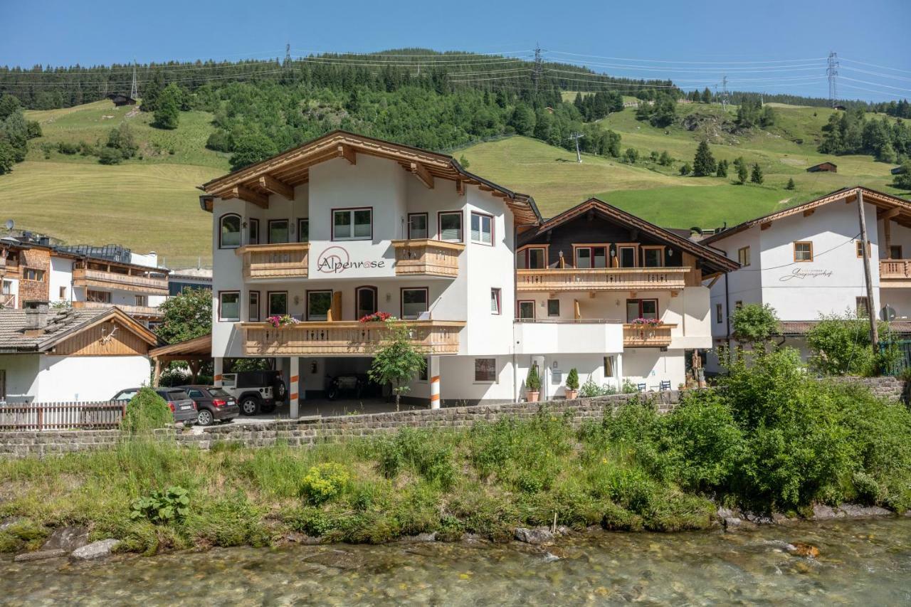 Alpenrose Hotel-Garni Gerlos Eksteriør bilde