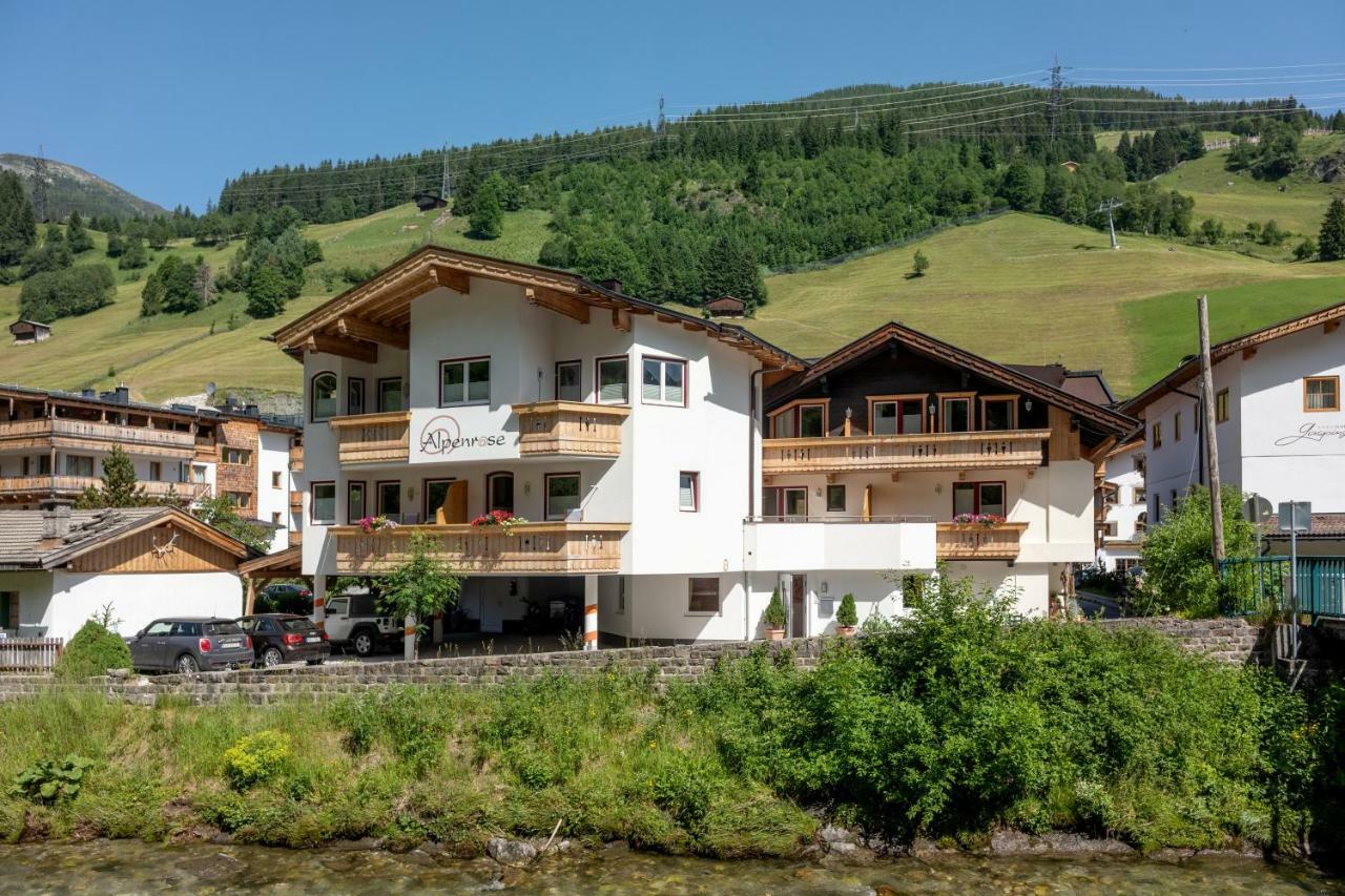 Alpenrose Hotel-Garni Gerlos Eksteriør bilde